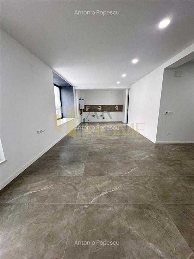 Vanzare casa 4 camere plus garaj, in Paulesti, zona cu priveliste la padure. - 6