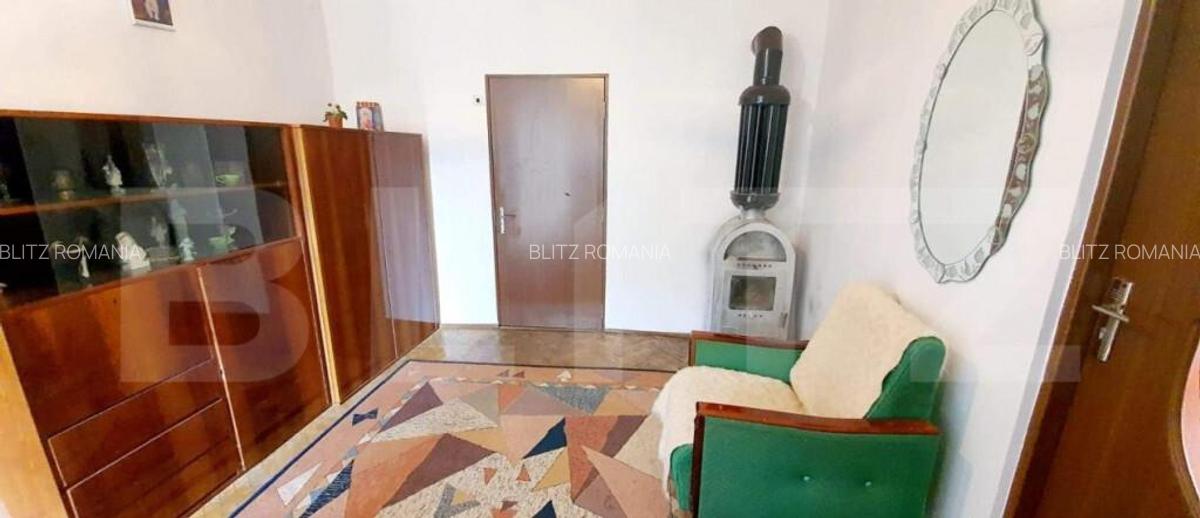 Casa de vanzare , 3 camere , 100 mp, zona Mulatau - 1