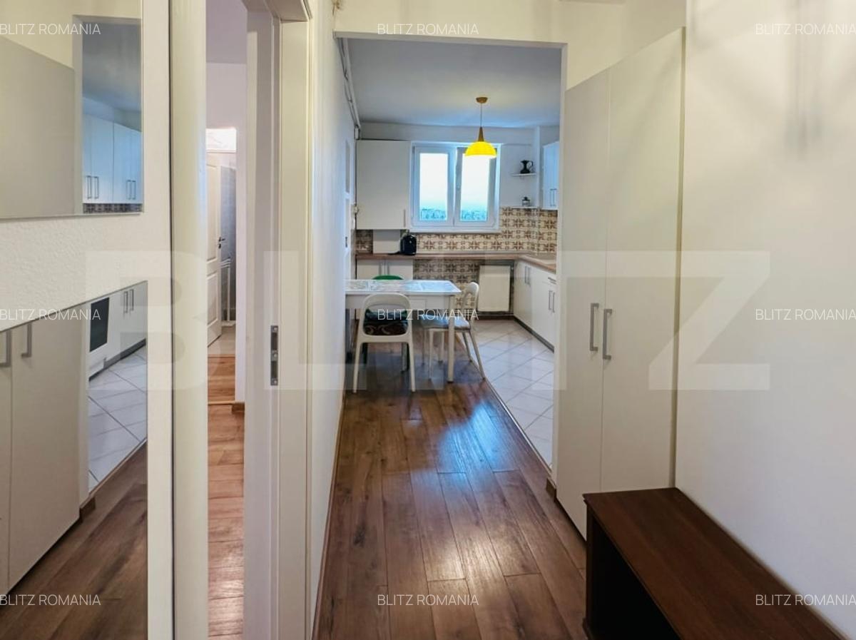 Apartament renovat cu 3 camere, in zona Piata Astra, Brasov - 2