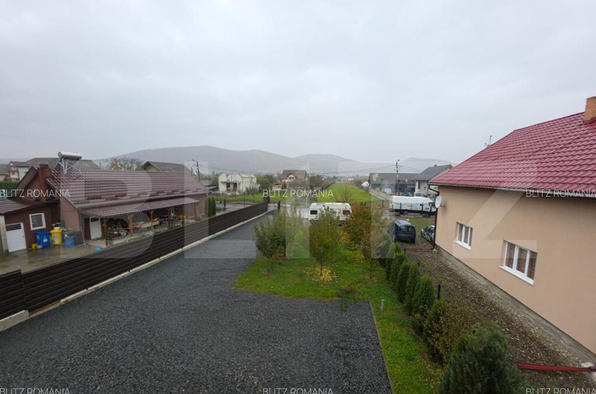 Casa complet mobilata ?i utilata, garaj dublu, curte spa - 2