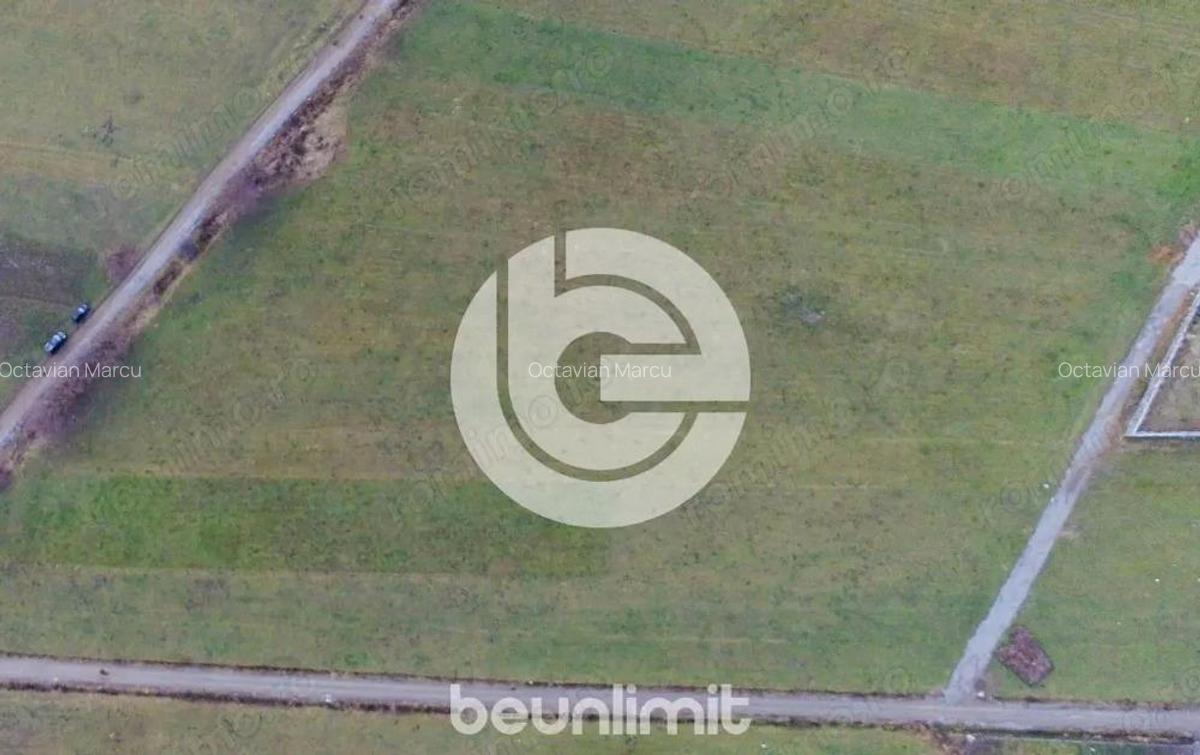 Teren intravilan in Tocile - 4354 m2 - 2 fronturi - oferta competitiva - 5