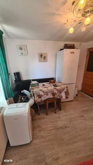 Casă cu 2 camere în Central