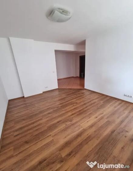Apartament cu 2 camere decomandat în Vitan