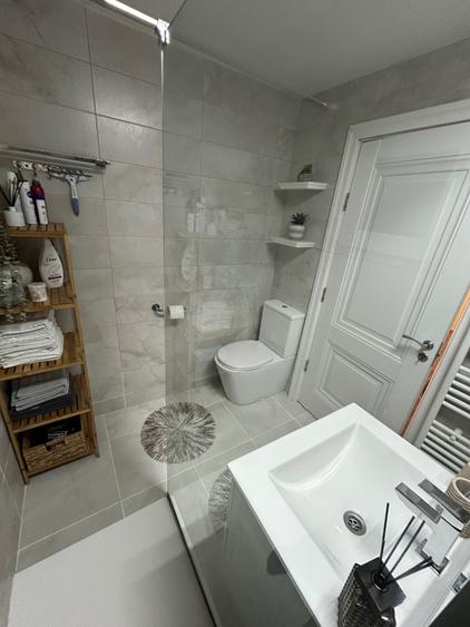 Apartament cu 2 camere decomandat în Hârșova