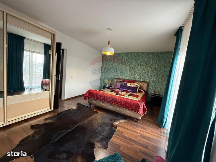 Casă cu 5 camere cu Teren 375 Mp în Șerbănești