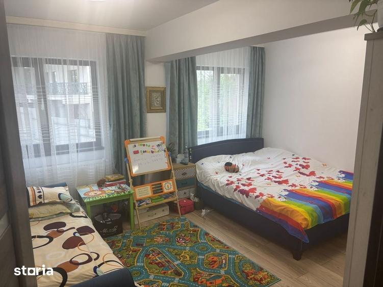 Apartament cu 3 camere în Bariera Vâlcii