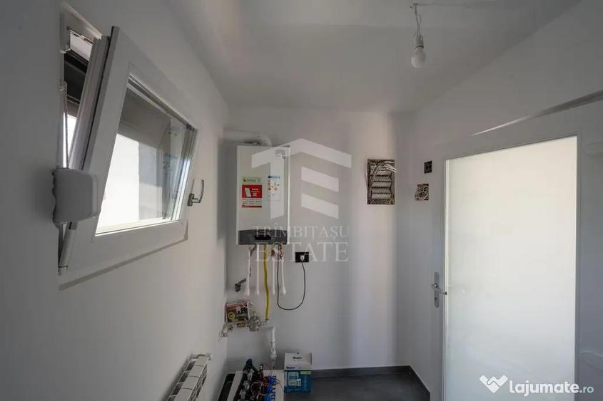 Casă cu 5 camere cu Canalizare în Domnești
