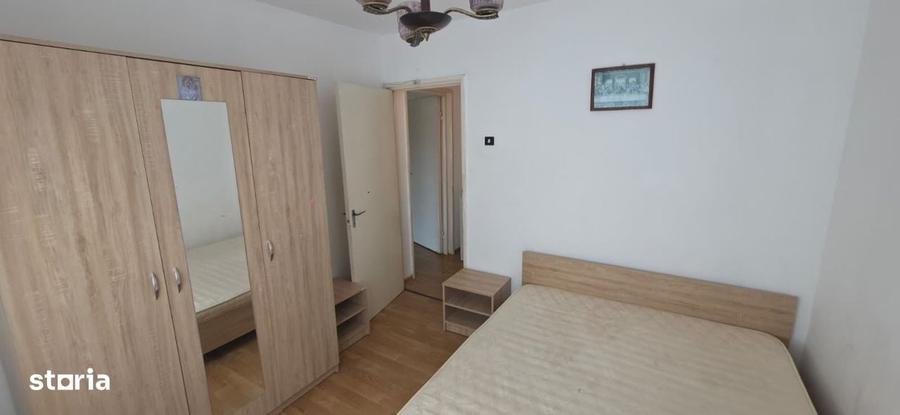 Apartament cu 2 camere semidecomandat în Mioriței