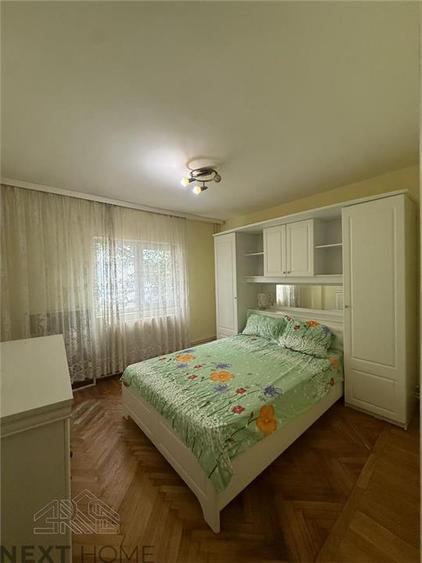 Apartament cu 4 camere decomandat în Brăilei