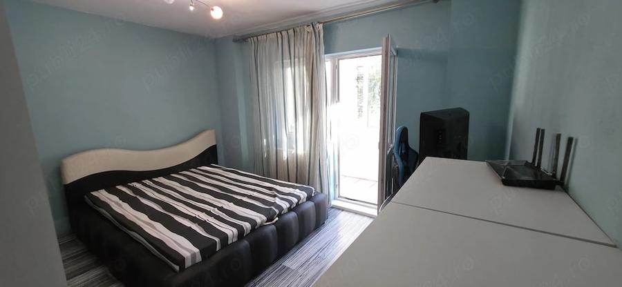 Apartament cu 3 camere decomandat în Bucovina