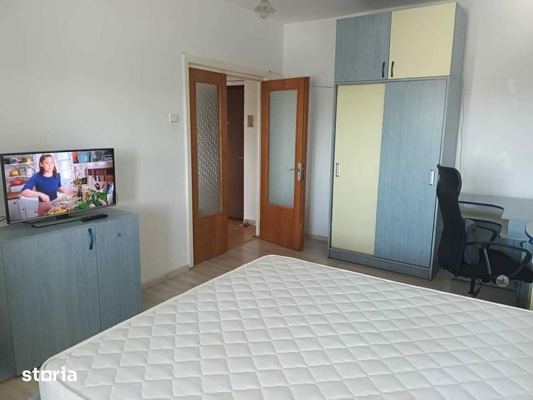 Apartament cu 3 camere decomandat în Gării