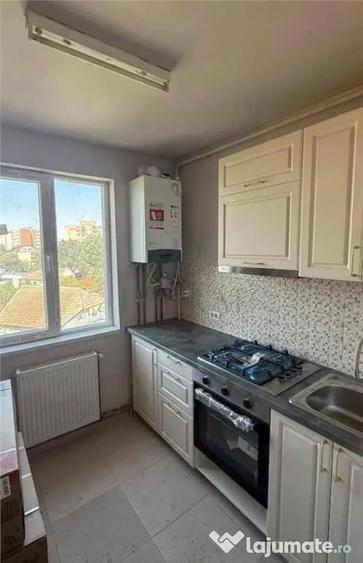 Apartament cu 2 camere decomandat în Olimpia-Stadion