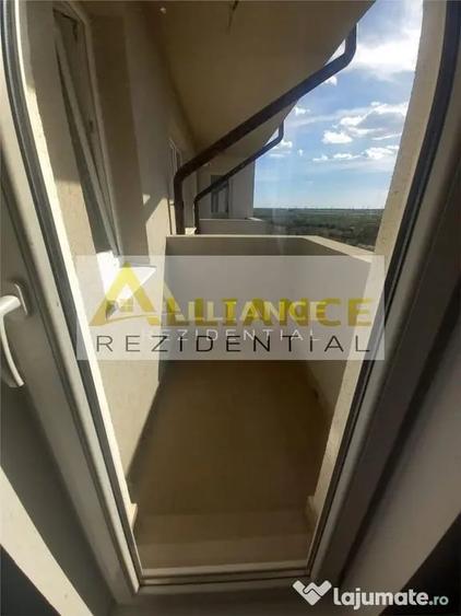 Apartament cu 3 camere decomandat în Metalurgiei
