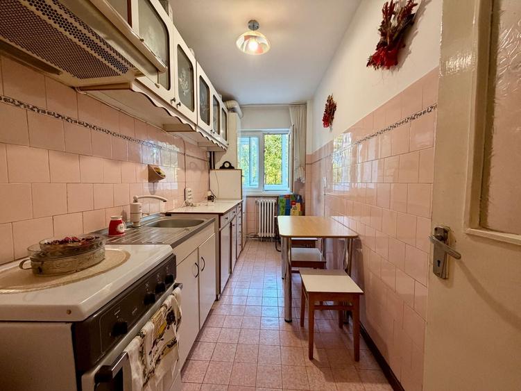 Apartament cu 3 camere decomandat, mobilat în Mănăștur