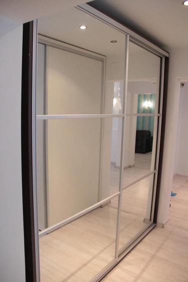 Apartament cu 3 camere decomandat în Liteni