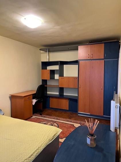 Inchiriez apartament manastur - 1