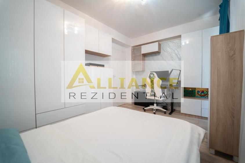 Casă individuală cu 6 camere decomandat cu Piscina în Berceni
