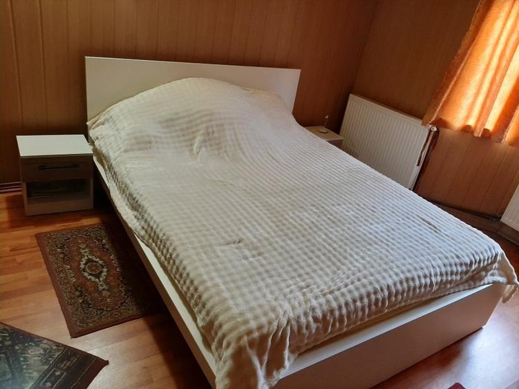Casă individuală cu 3 camere cu Canalizare în Sătic
