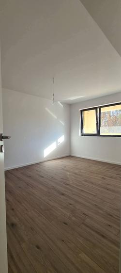 Apartament cu 3 camere decomandat în Țiglina 2