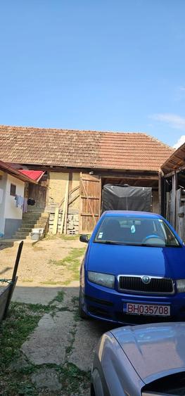 Casă cu 4 camere în Coșdeni