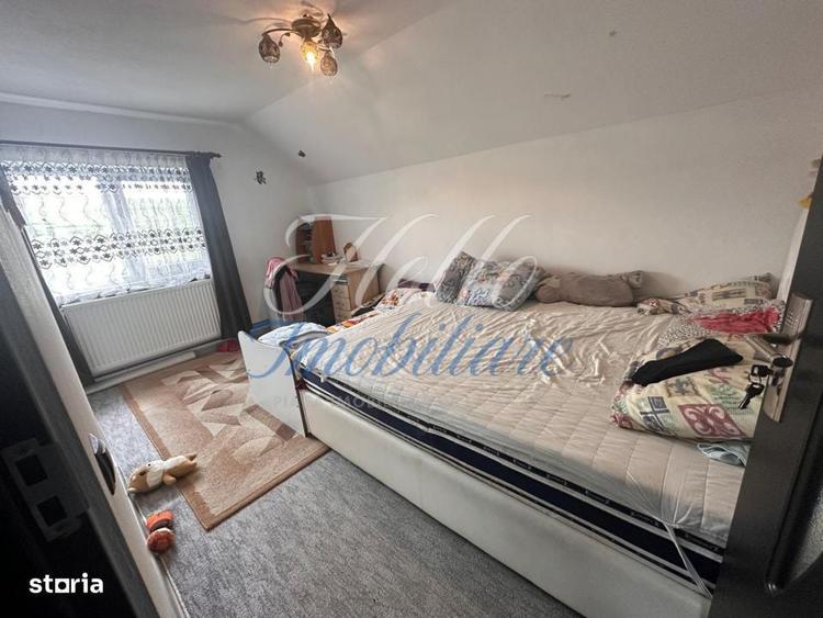 Casă cu 3 camere în Câmpenești