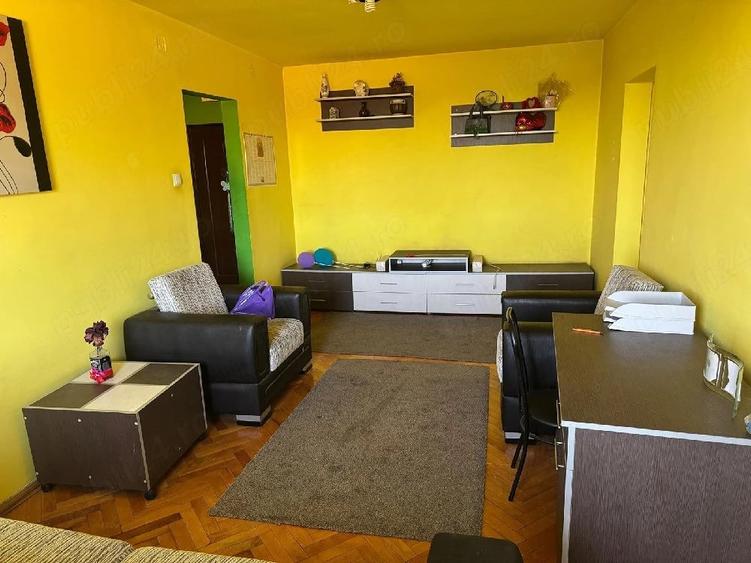 Apartament cu 2 camere semidecomandat în Șagului