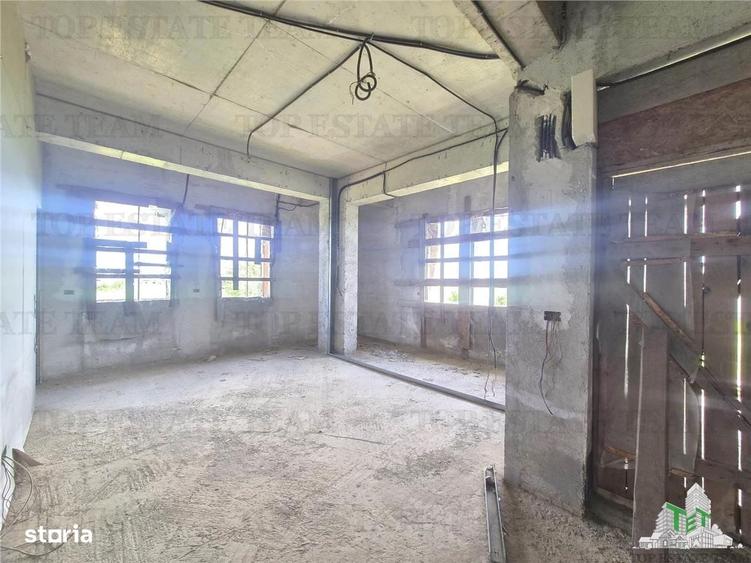 Casă cu 4 camere cu Teren 1372 Mp în Ghermănești