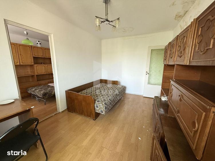 Apartament cu 3 camere nedecomandat în Central