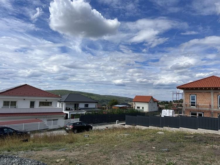 Teren de 600 mp, în Baciu