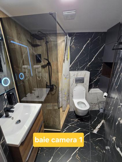Casă cu 3 camere cu Teren 200 Mp în Central