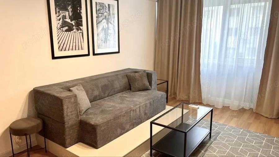 Apartament cu 2 camere semidecomandat în Basarabia