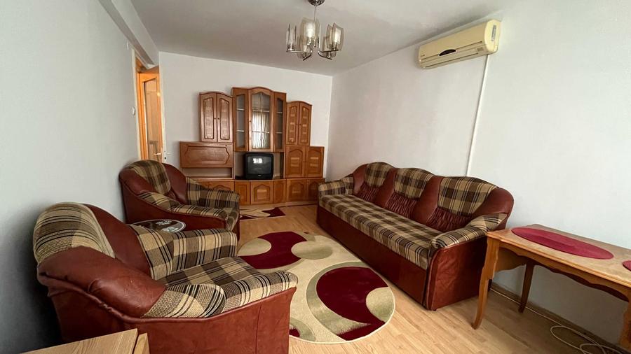 Apartament cu 3 camere decomandat în Dorobanți 1