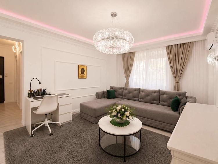 Apartament cu 4 camere semidecomandat în Tomis Nord