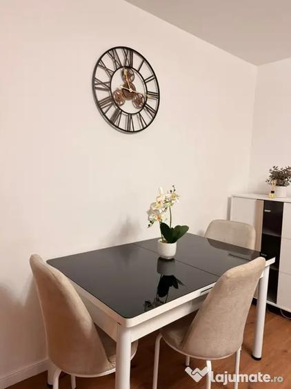 Inchiriez apartament cu doua camere - 1