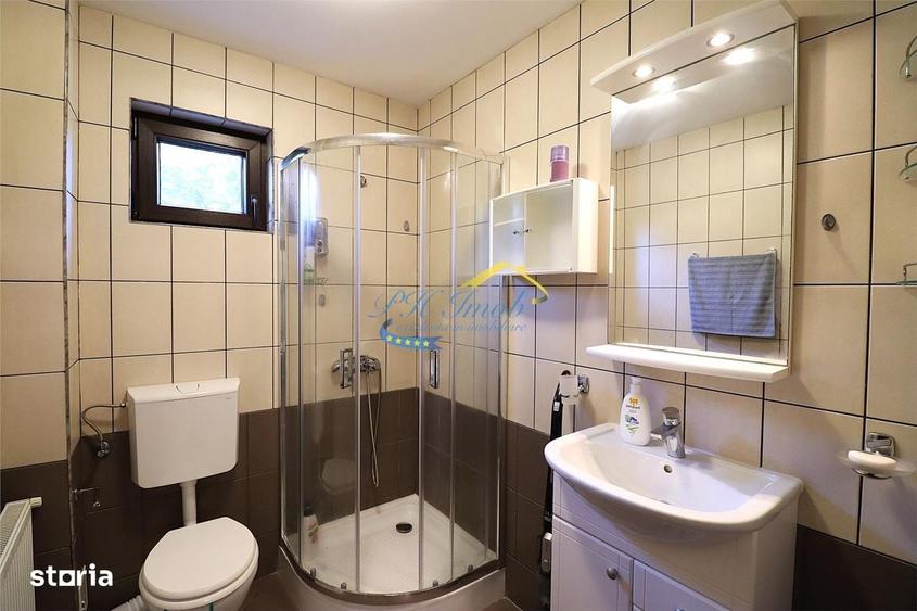 Casă cu 4 camere în Brebu