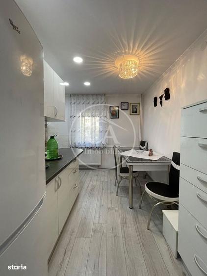 Apartament cu 2 camere decomandat în Valenta