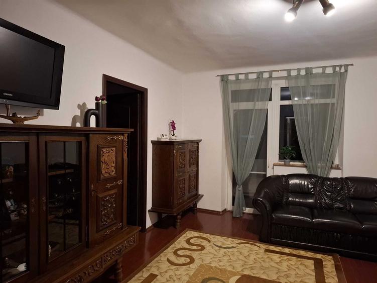 Apartament cu 2 camere semidecomandat în Ultracentral