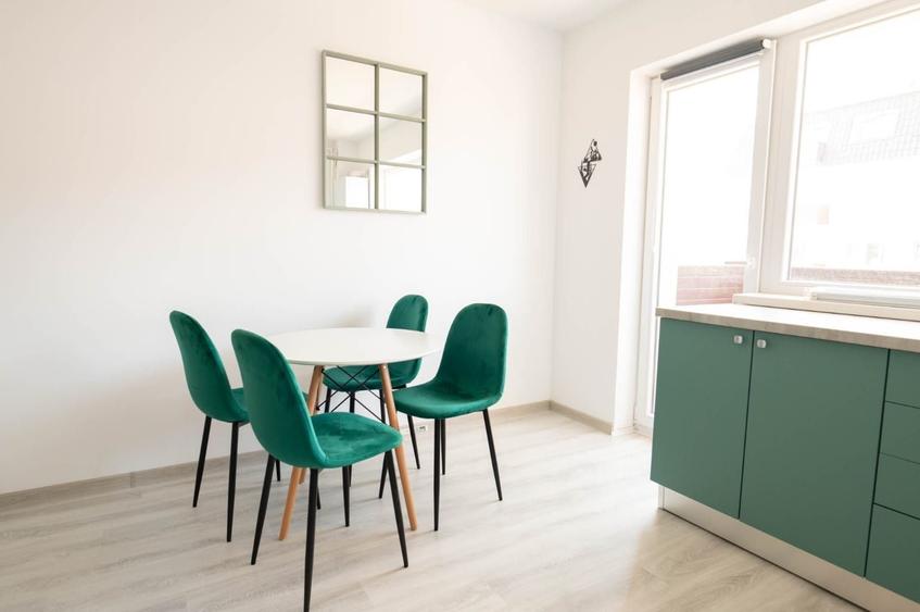 Apartament cu 2 camere semidecomandat în Sânpetru