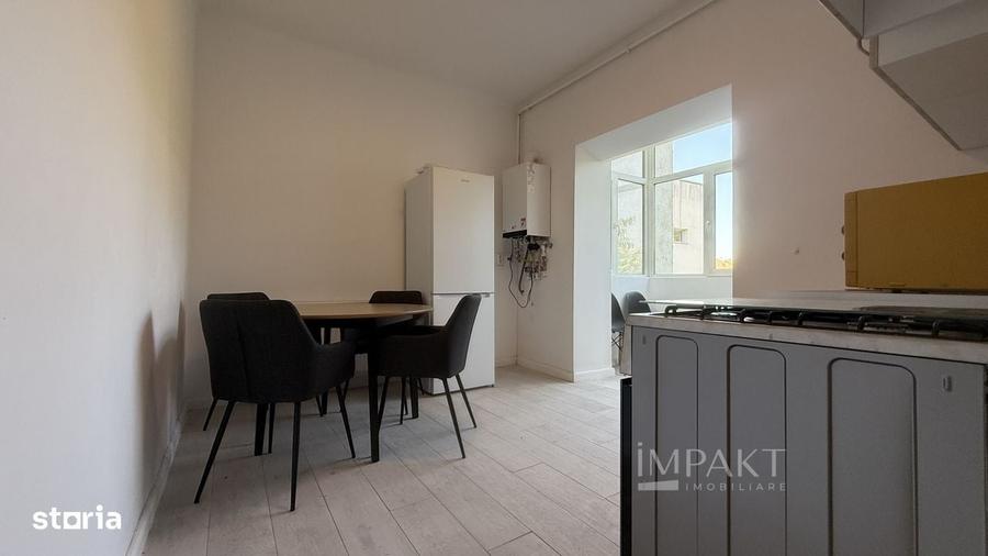 Apartament cu 3 camere decomandat, mobilat în Central
