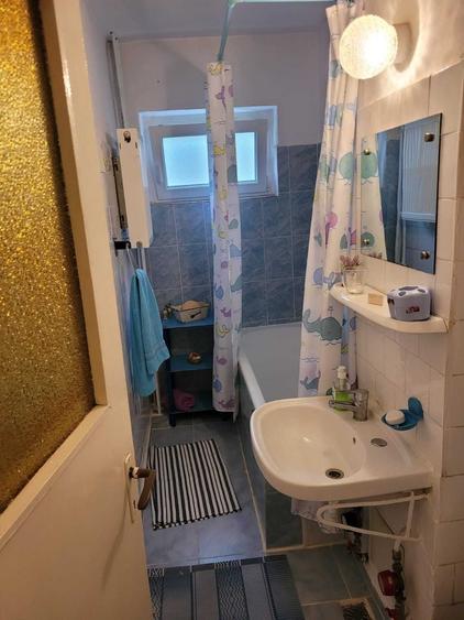 Apartament cu 2 camere semidecomandat în Spitalul Județean