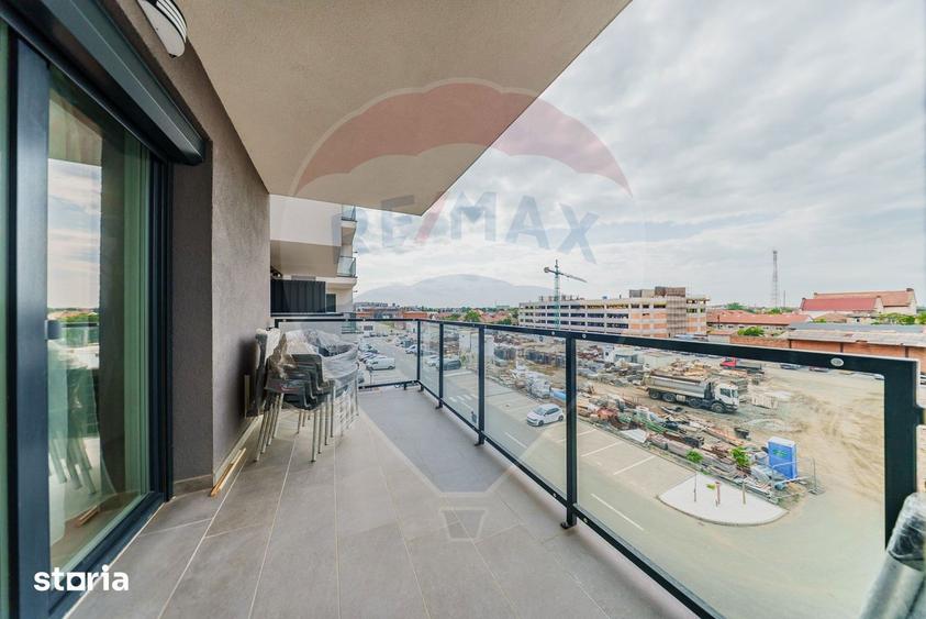 Apartament cu 3 camere, mobilat în Funcționarilor