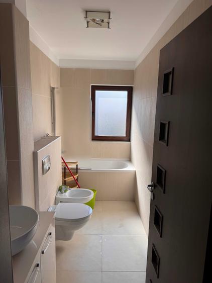Apartament cu 2 camere semidecomandat în Andrei Mureșanu