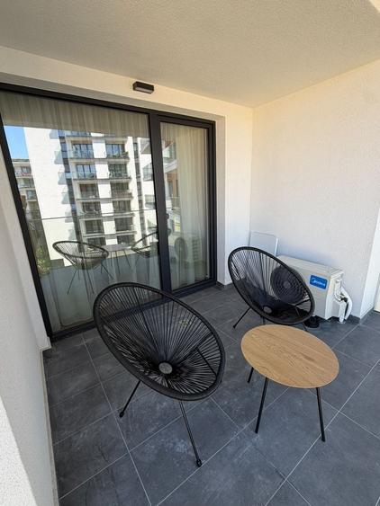 Apartament cu 2 camere decomandat, mobilat în Mărăști