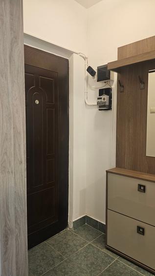Apartament cu 2 camere semidecomandat în Națiunile Unite