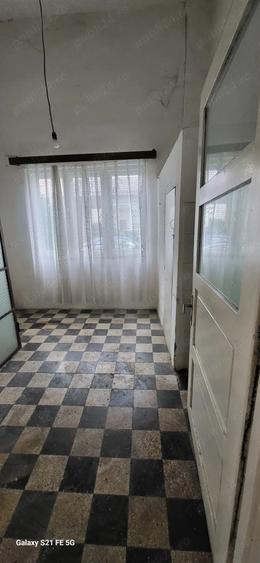 Casă cu 2 camere cu Teren 74 Mp în Central