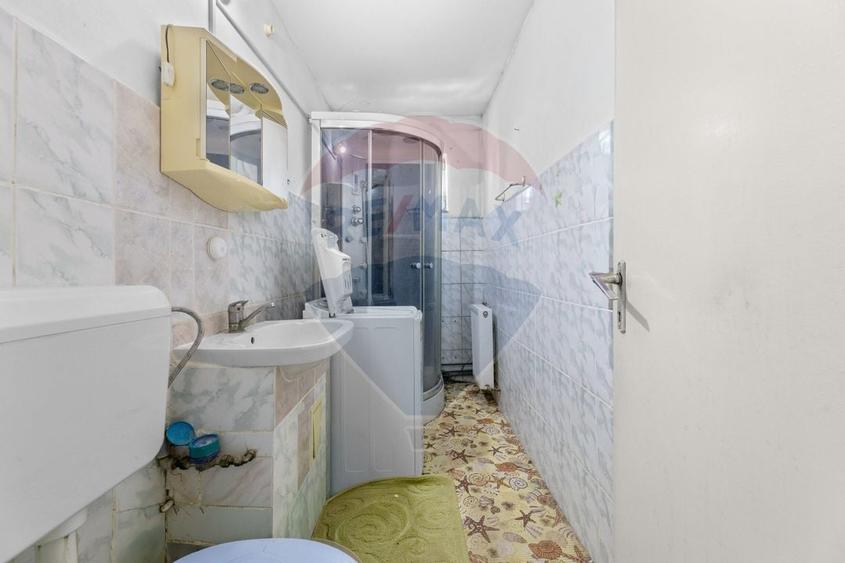 Apartament cu 3 camere decomandat, mobilat în Aurel Vlaicu