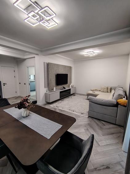 Duplex cu 4 camere cu Canalizare în Fundeni