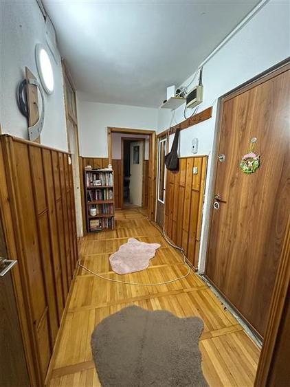Resita, Apt. 3 cam.Conf.1 Sporit, Central, Zona Piata Sud - 22