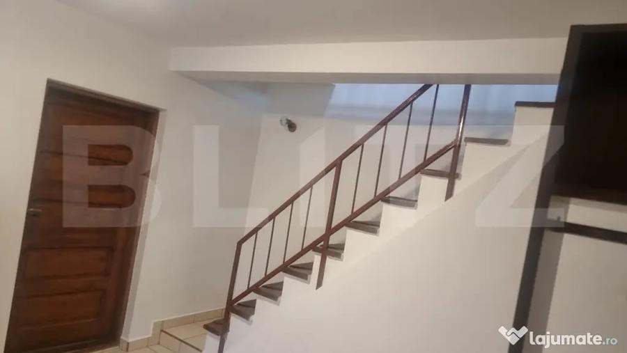 Casă cu 5 camere cu Teren 380 Mp în Central