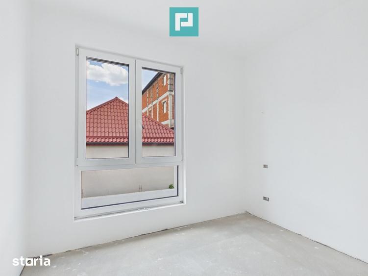 Casă cu 4 camere cu Teren 464 Mp în Pârneava